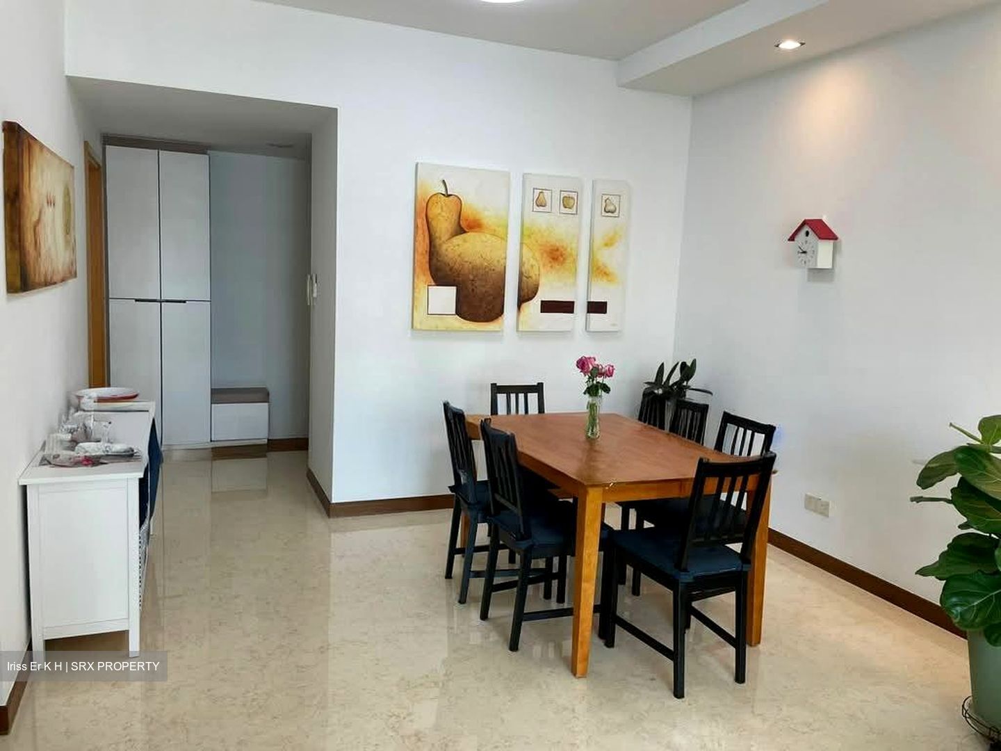 The Waterina (D14), Apartment #584420191